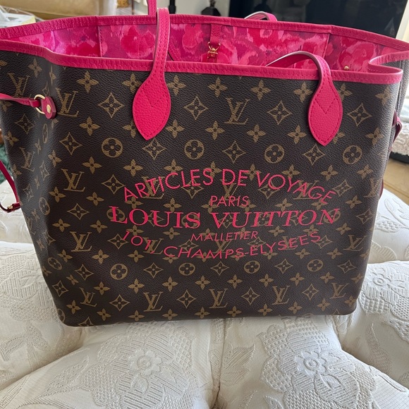 Louis Vuitton Ikat rose, GM - Picture 11 of 16